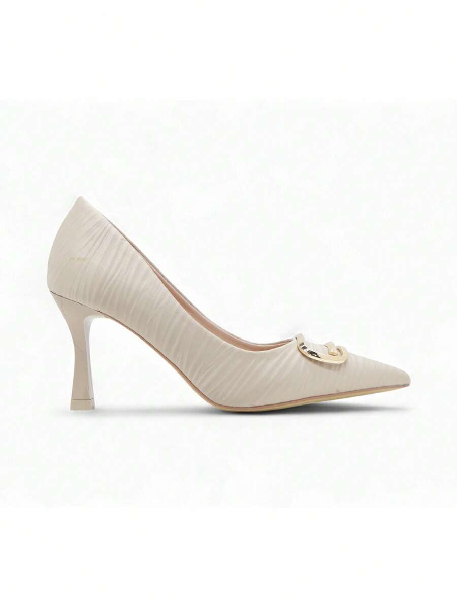 Chaussures à talons hauts en satin à bout pointu, talon fin pour le mariage et la fête.