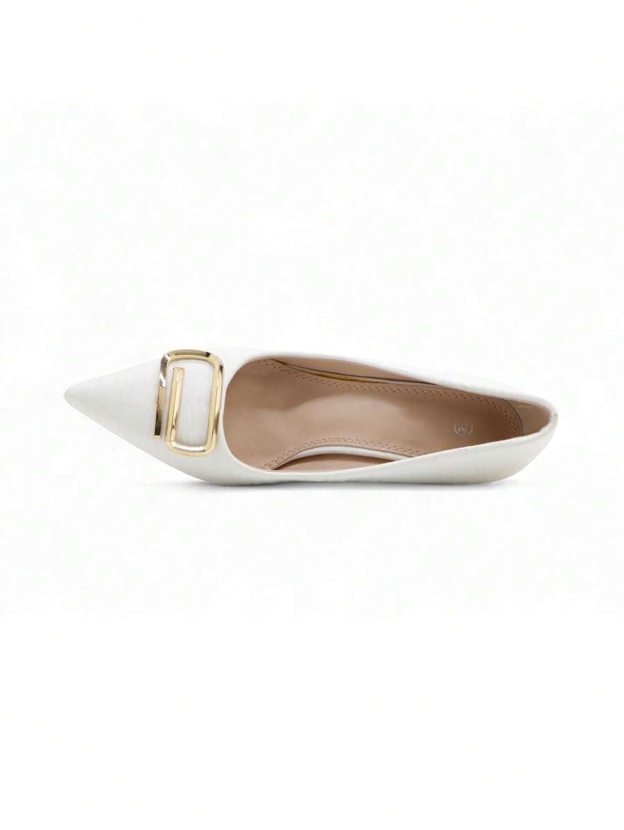 Chaussures à talons hauts en satin à bout pointu, talon fin pour le mariage et la fête.