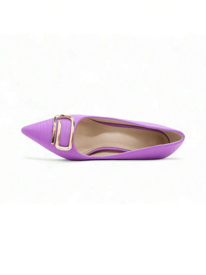 Chaussures à talons hauts en satin à bout pointu, talon fin pour le mariage et la fête.